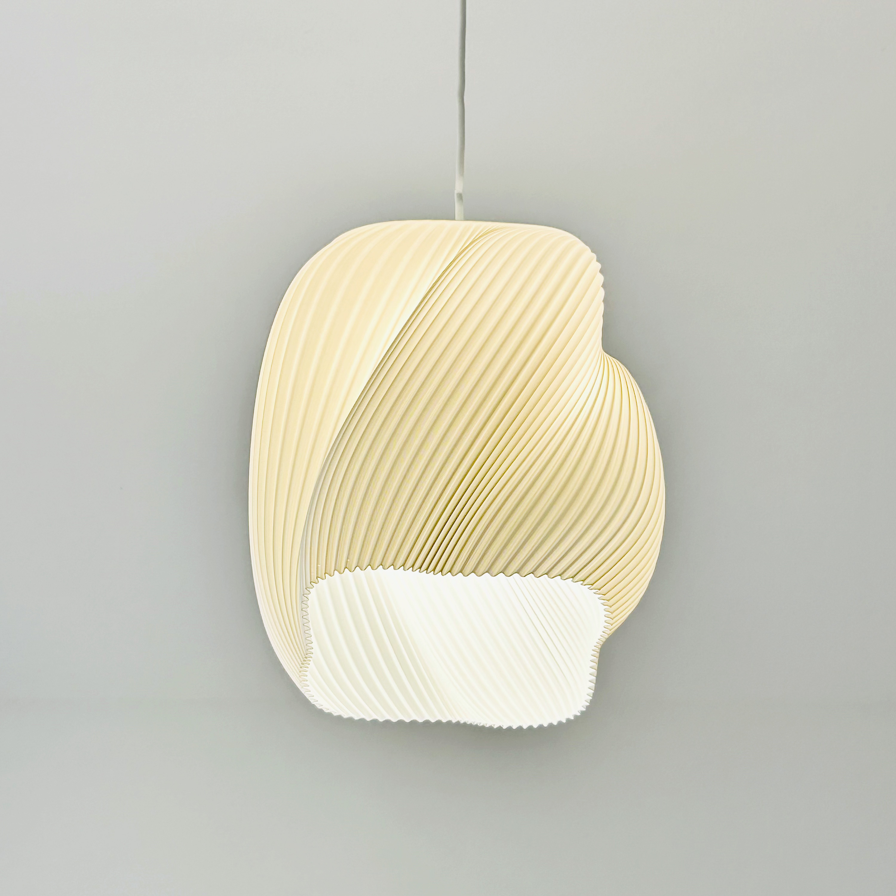 Lampa wisząca NORA – kolekcja AERIA