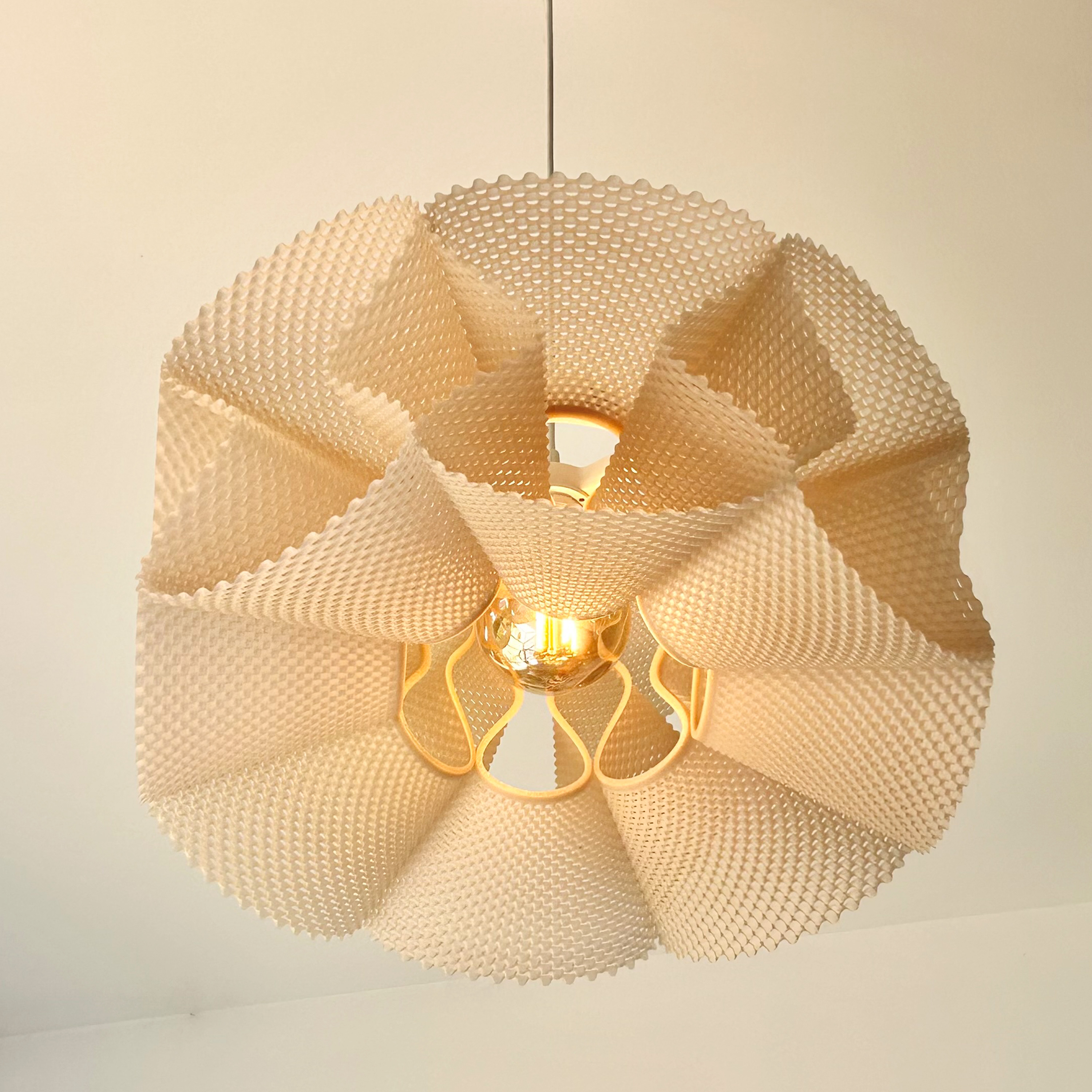 Lampa wisząca COROA – kolekcja REGALIA