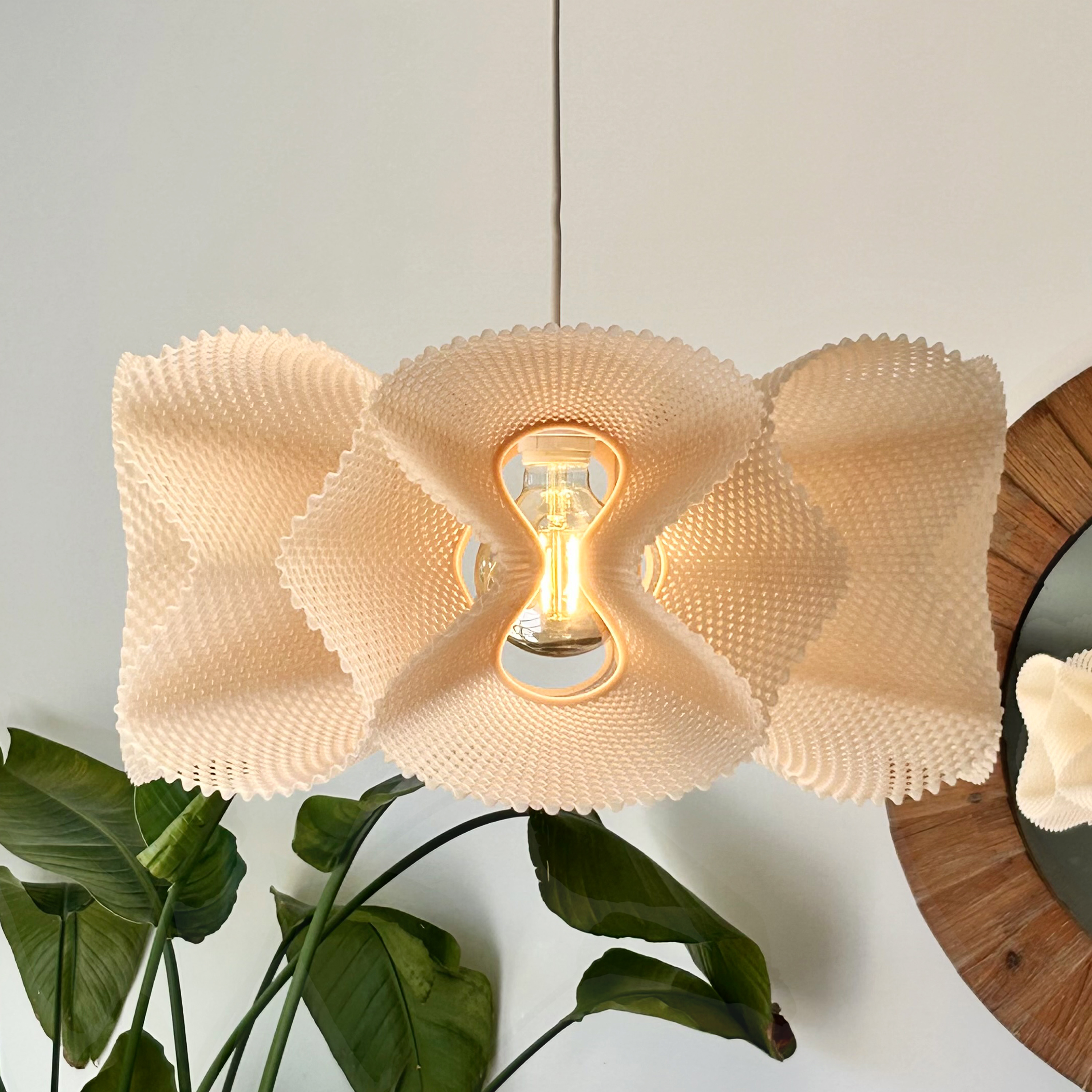 Lampa wisząca COROA – kolekcja REGALIA