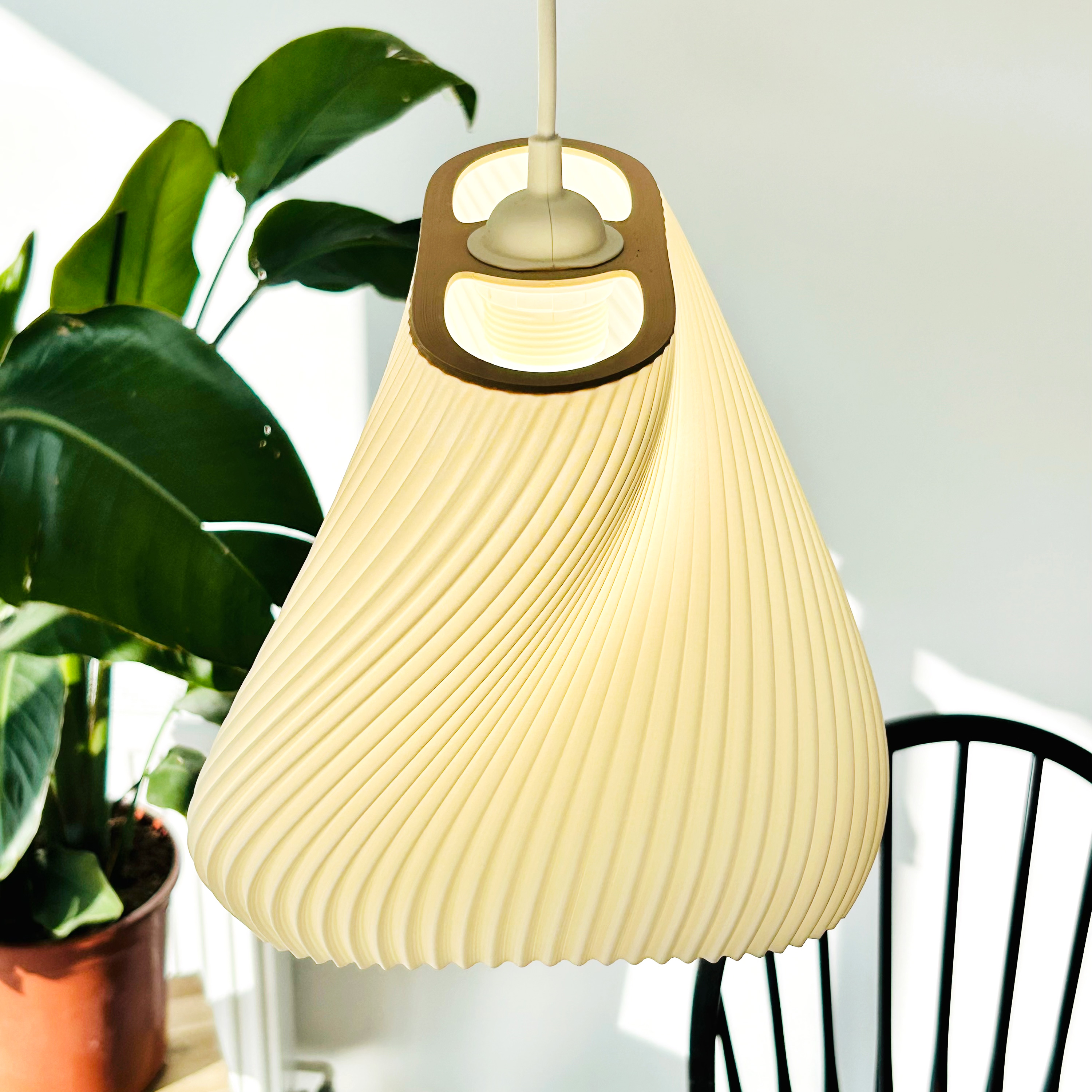 Lampa wisząca VEYA – kolekcja AERIA